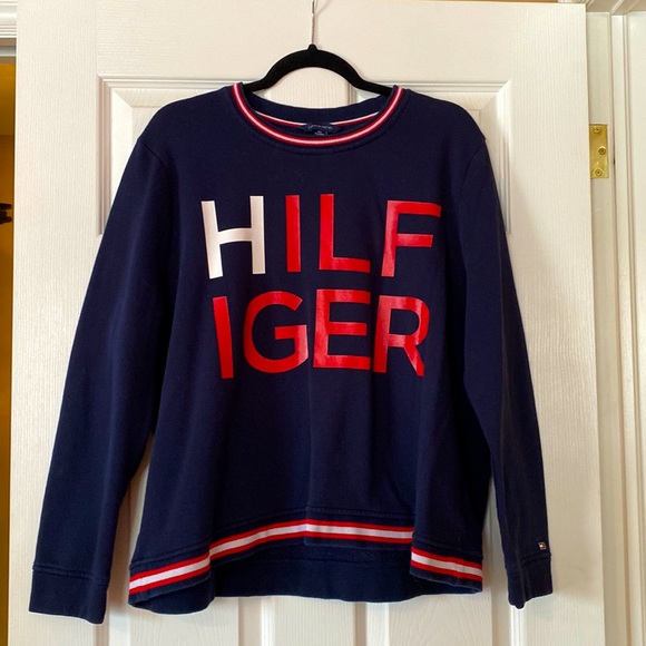 Navy Tommy Hilfiger sweatshirt - Picture 2 of 6